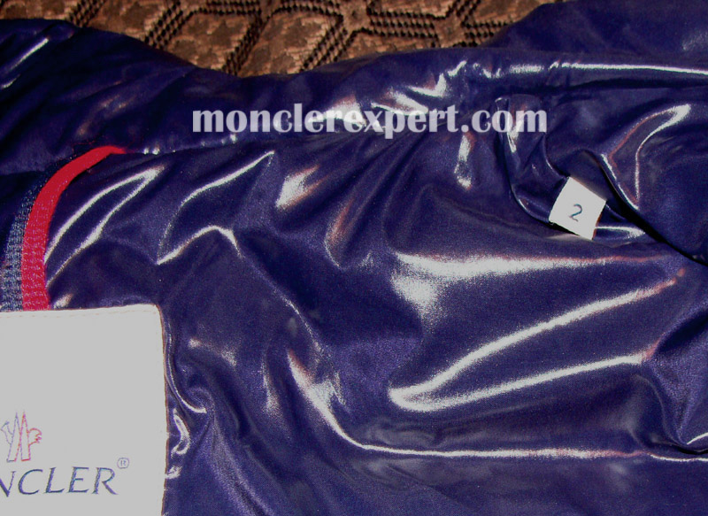 moncler size