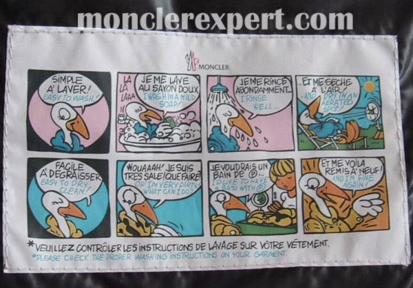 Moncler Expert - Details of the cartoon