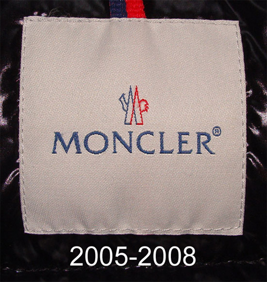 Moncler Expert - Details about the brand label