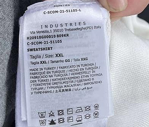 Moncler Expert - Details about the INDUSTRIES tag